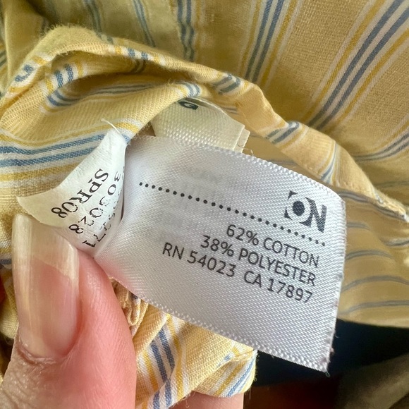 Early 2000s Old Navy Yellow and Blue Striped Short Sleeve Blouse Sz Large Top - Picture 7 of 7